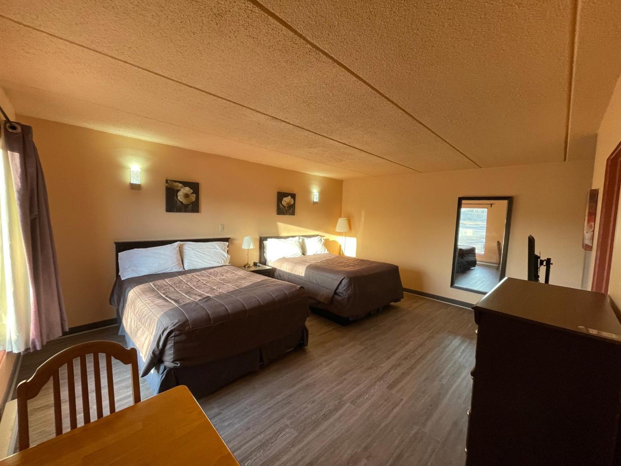 Motel St-Eustache Saint-Eustache Eksteriør bilde
